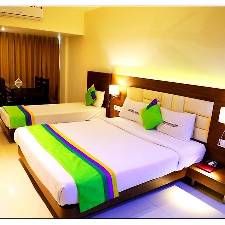 Staycation Holiday Нави Мумбаи Экстерьер фото